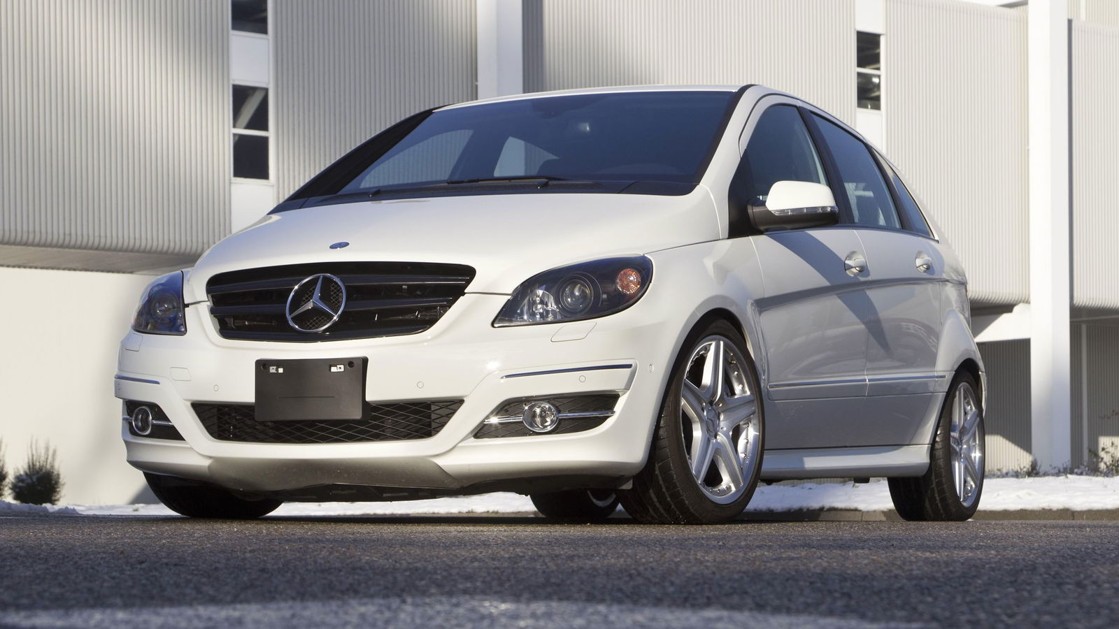 Mercedes B55 - front